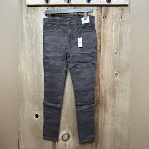 Express Mid Rise Gray Camo Jean Leggings Size 6R Women’s